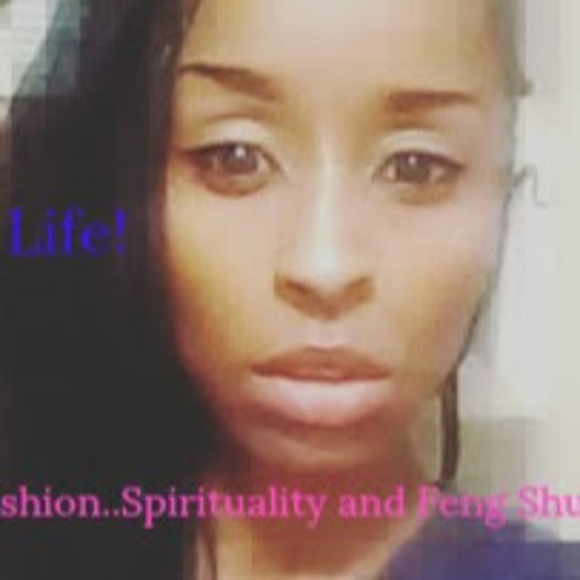 Meet your Posher, Shavon - Picture 1 of 1
